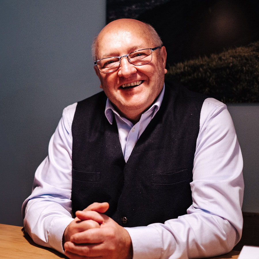 Georg Roguz Georg Roguz